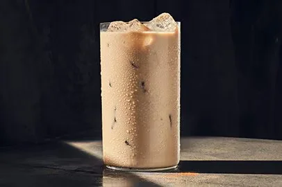 Iced-Chai-Tea-Latte