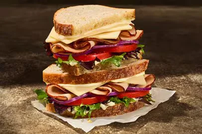 Turkey-Cheddar-Sandwich